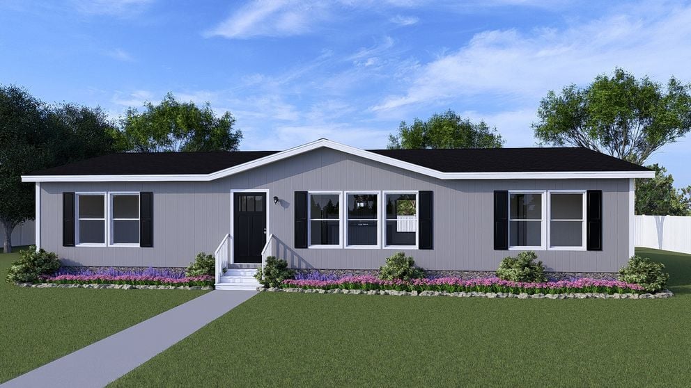 Clayton Discover 32x56 Home for Sale in Huntsville, Texas
