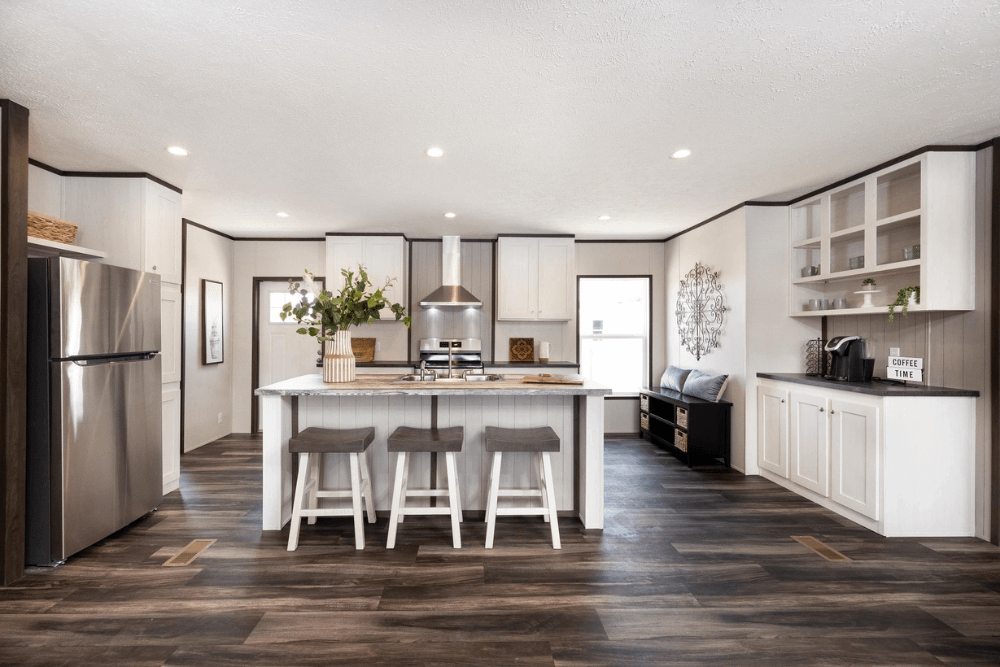 We sell Clayton Bonham near Lake Conroe, Texas
